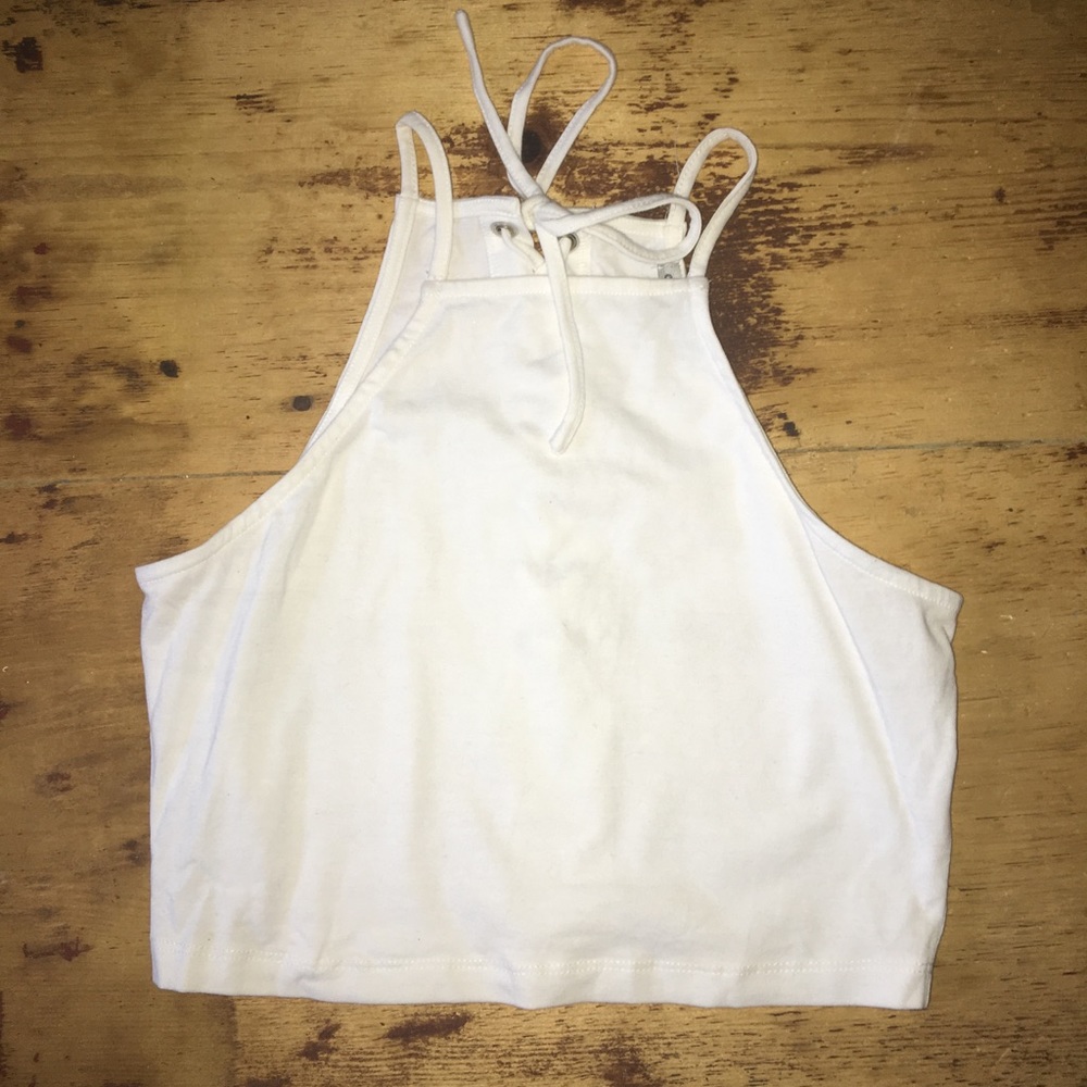 laced up crop top